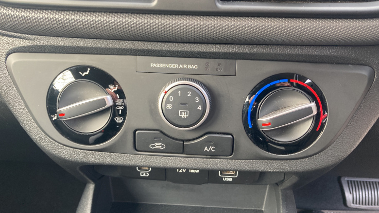 Hyundai i10 1.0 [63] Advance 5dr Auto [Nav] Petrol Hatchback